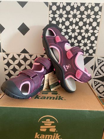 Chaussures ouvertes / sandales végane / vegan Kamik