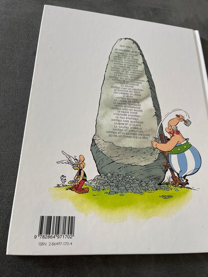 Bd Astérix tome 33 le ciel lui tombe sur la tête - photo numéro 3