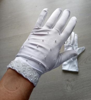 Paire de gants de mariée