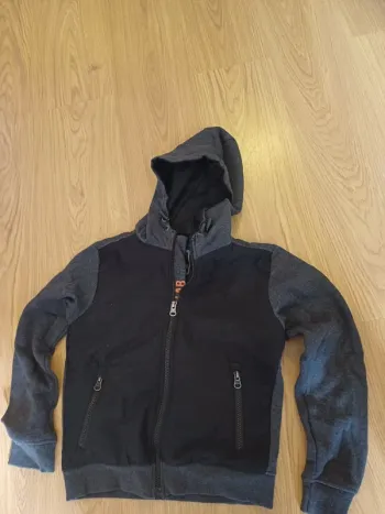 Gilet zippé