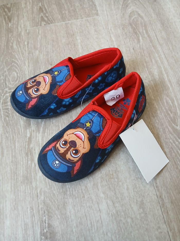 Chaussons neufs pat patrouille taille 29 - photo numéro 5