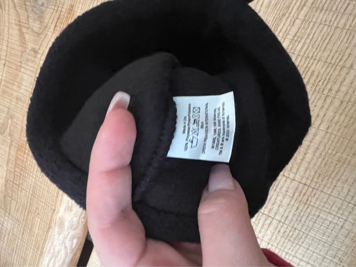 Bonnet chaud polaire T.U pikachu enfant vintage années 2000 Nintendo Pokémon - photo numéro 3