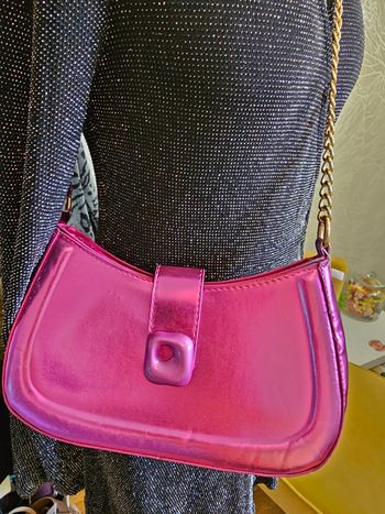 Sac a main rose brillant neuf gianni bernini