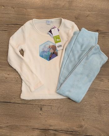 Pyjama velours reine des neige - 10 ans - NEUF 