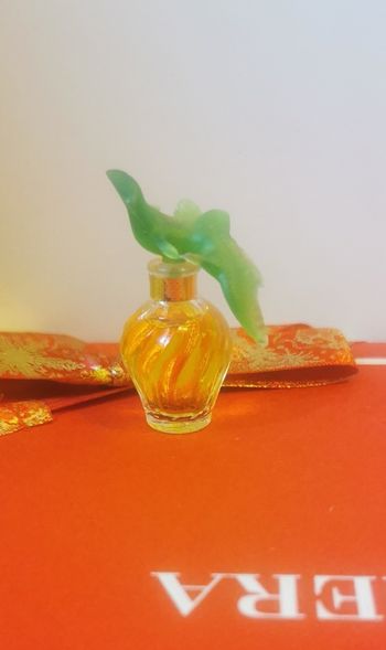 Miniature parfum Nina ricci l'air du temps