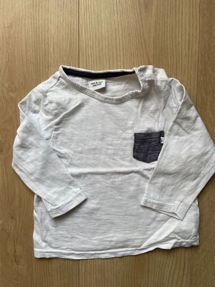 Tenue jean bleu clair Zara et haut Tape à l’œil 12 mois - photo numéro 2