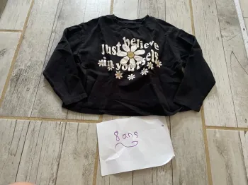 Très joli pull hiver fille 8 ans