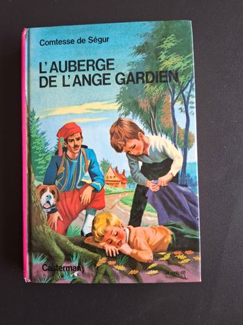 Livre de la Comtesse de Ségur L'auberge de l'ange gardien en bon état