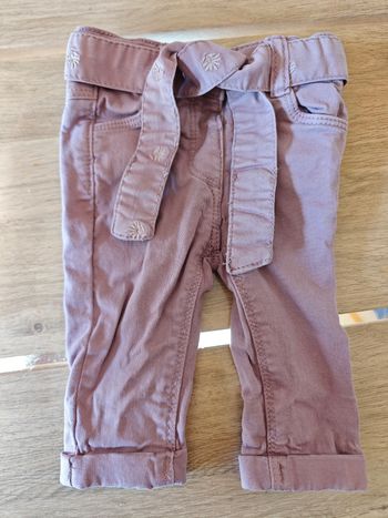 Pantalon bébé fille 3 mois parfait état