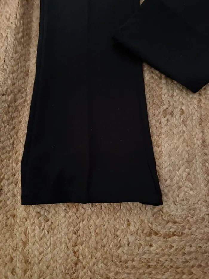 Pantalon Noir Élégant Coupe Droite - Taille 34 - photo numéro 2