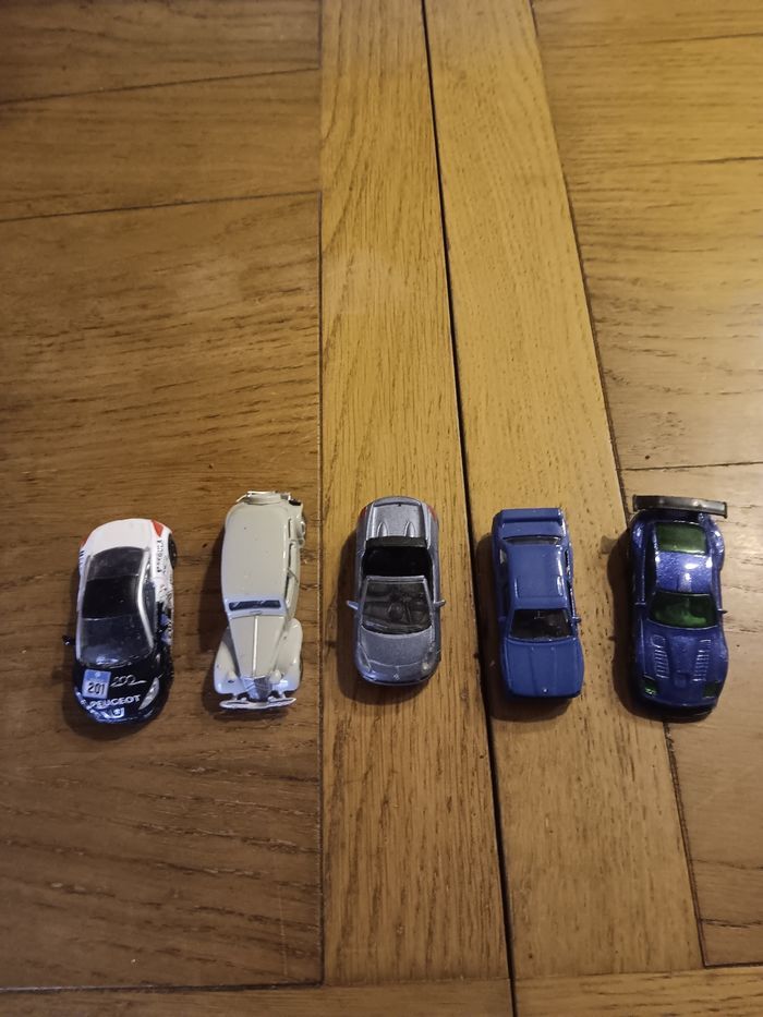 Petites voitures - photo numéro 2