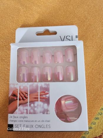 Faux ongles
