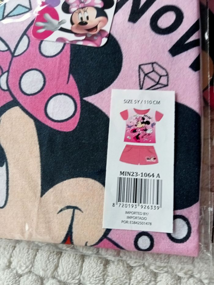 Ensemble ou pyjama short Minnie