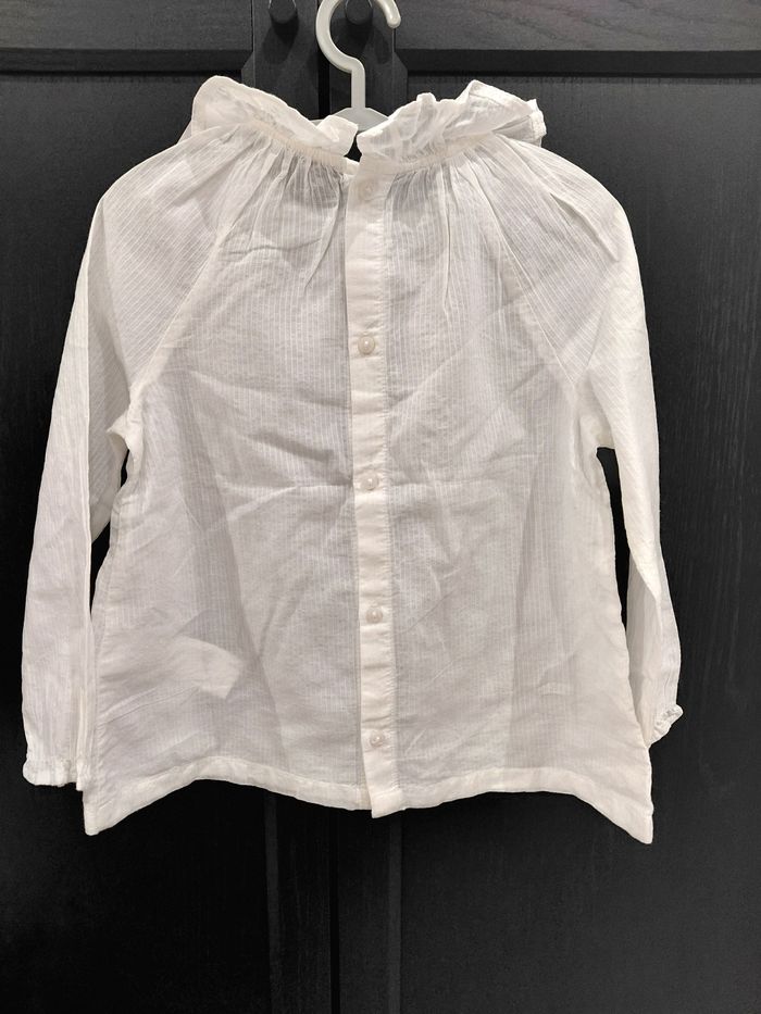 NEUF chemise blouse blanche col dentelles Kiabi taille 3ans 36 mois 94 cm - photo numéro 3
