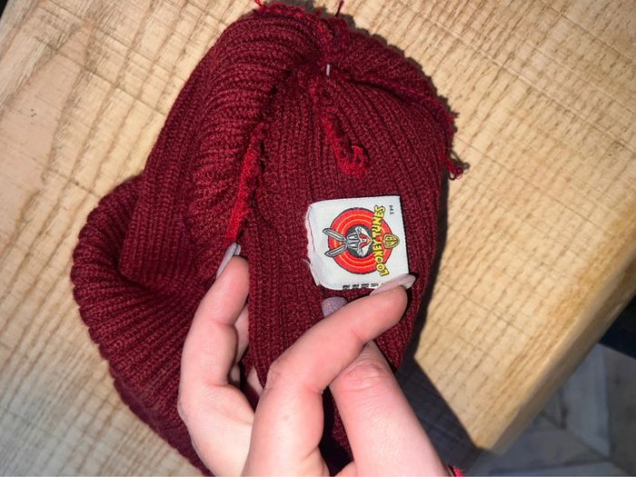 Bonnet côtelé vintage neuf avec étiquette bugs bunny looney tunes T.U enfant - photo numéro 5