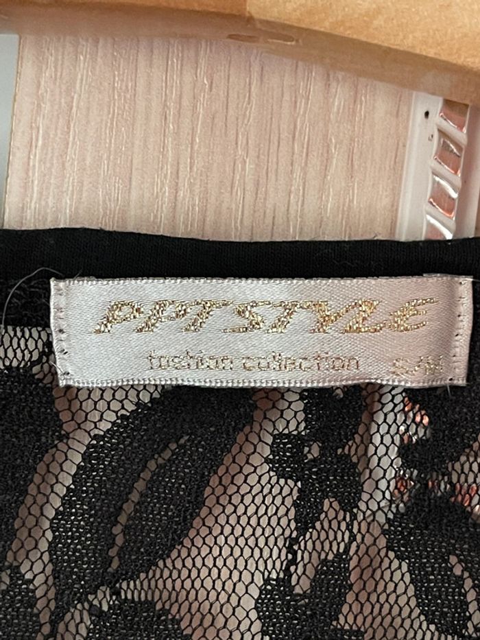 Débardeur dos en dentelle taille M - photo numéro 5