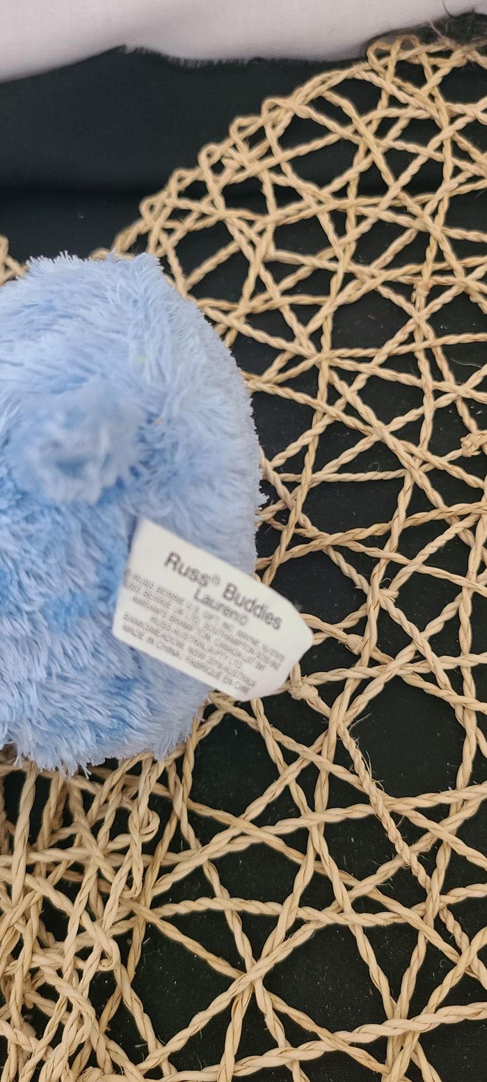 Russ Berrie Luvvies Lauren Hippo Peluche bleue - photo numéro 3
