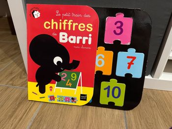Livre Le petit train des chiffres de Barri puzzle
