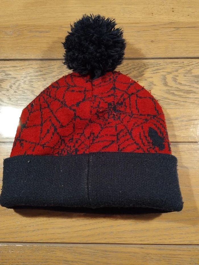 Lot n°354 Bonnet Spiderman taille 54 CM - photo numéro 3