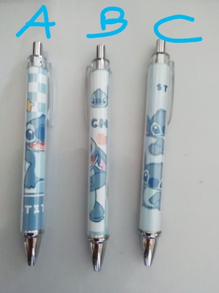 Stylo  STITCH Neuf 3 modèles différents
