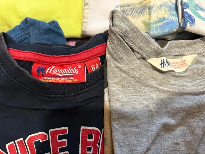 Lot 14 t shirts manches courtes 6 ans - photo numéro 11