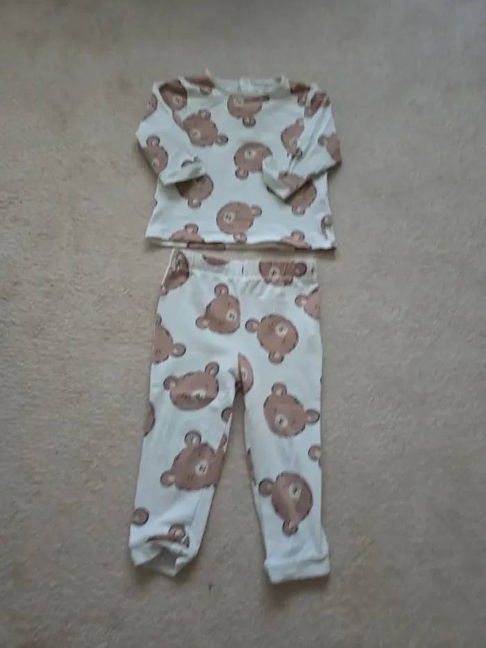 2 ans lot 3 pyjamas 2 pièces - photo numéro 3
