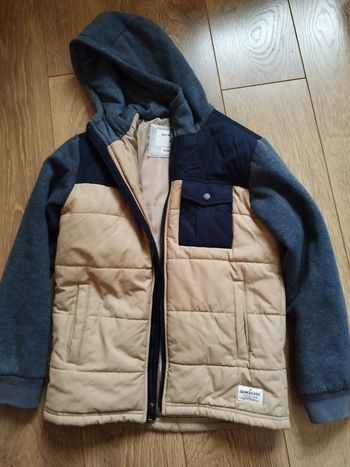 Doudoune Quicksilver beige bleu et gris - 12 ans