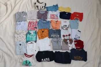 Lot de vêtements taille 9 mois