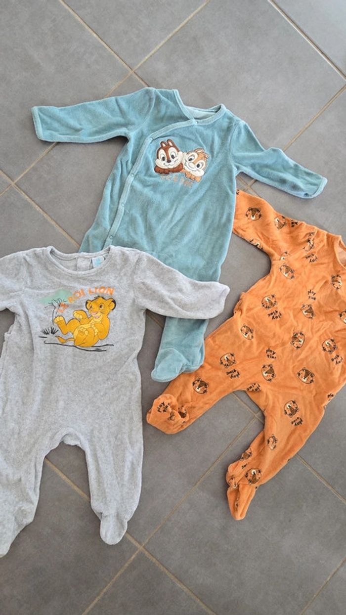 Lot de 3 pyjamas - photo numéro 2