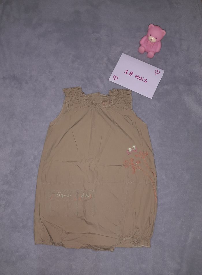 Jolie robe cargo 18 mois