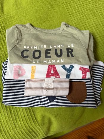 TEE shirt bébé