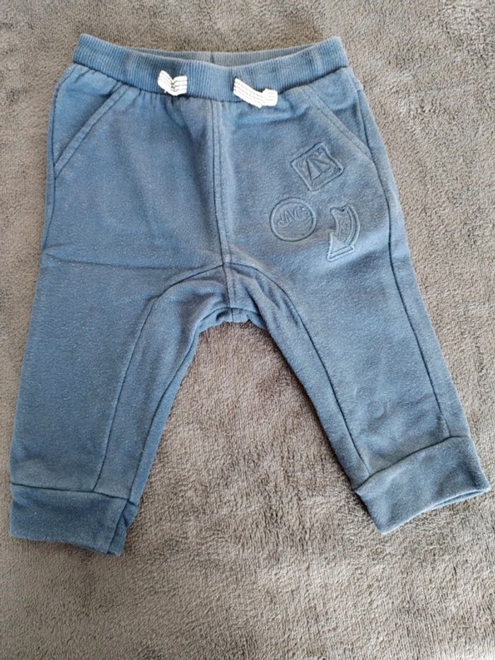 Lot de 3 joggings 9 mois Kiabi - photo numéro 8