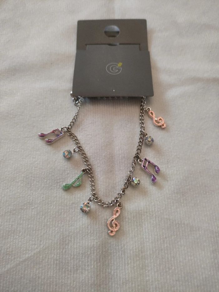 Bracelet notes de musique Neuf