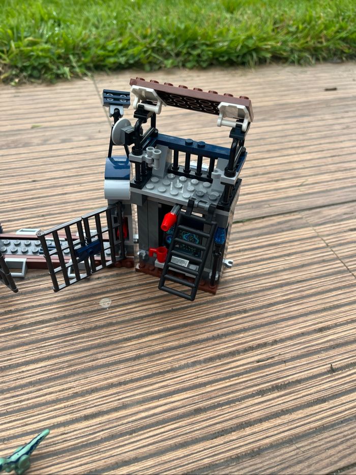 Lego Jurassic World 75931 L'attaque de l'avant-poste - photo numéro 9