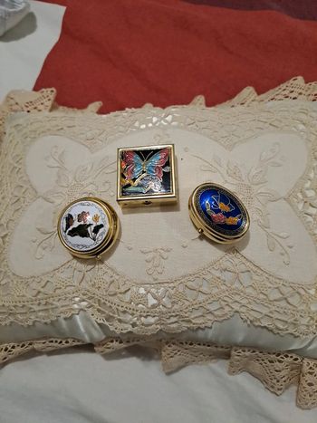 Piluliers en email cloisonné