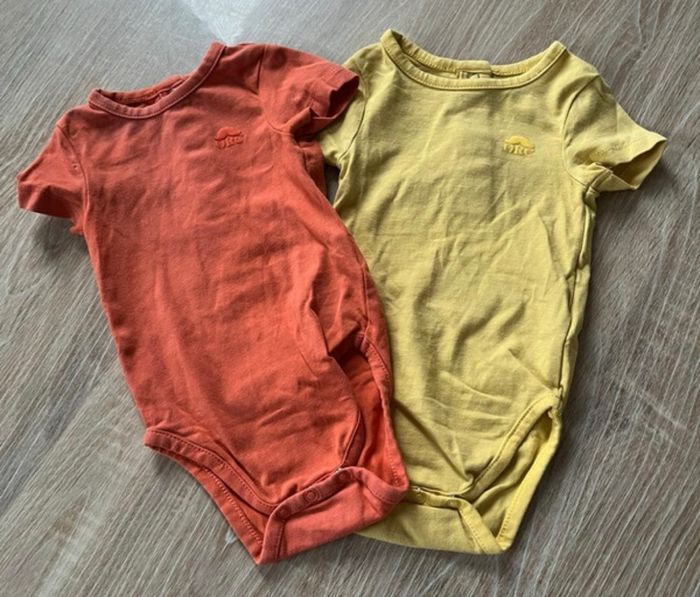 Lot de 11 bodies bébé garçons - photo numéro 9