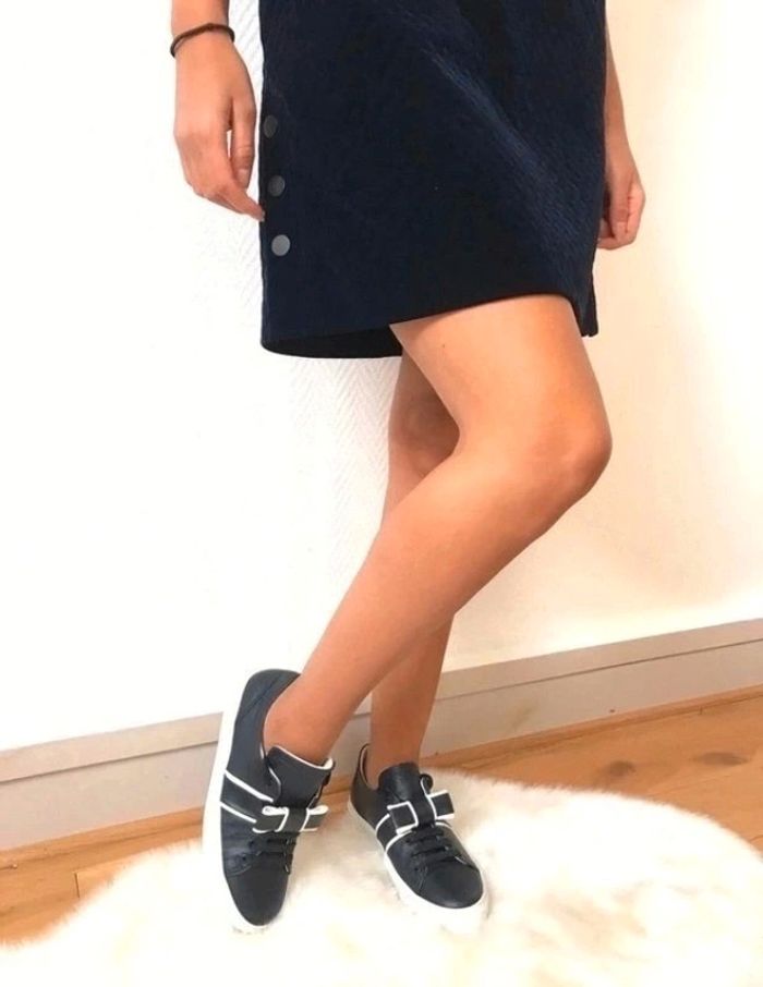 Robe Riera en velours marine MAJE 😍 prix boutique 295€ - photo numéro 2