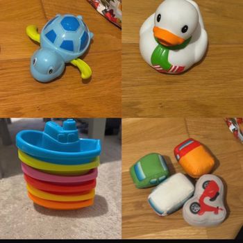 Jouets de bain 