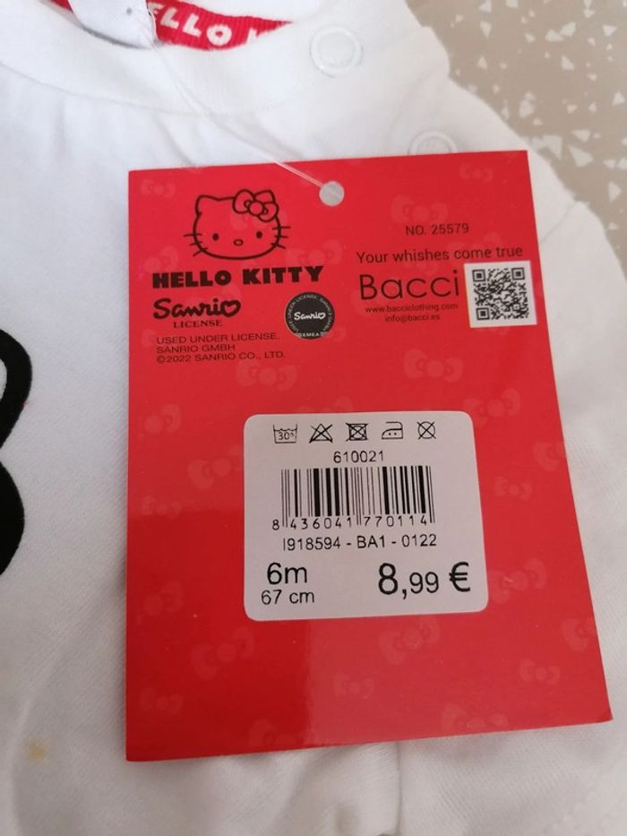 T shirt Hello Kitty - photo numéro 2