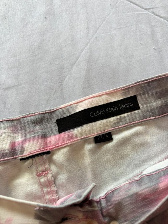 Mini short Calvin Klein jeans dégradé rose gris blanc mi taille basse taille M/38 - photo numéro 5