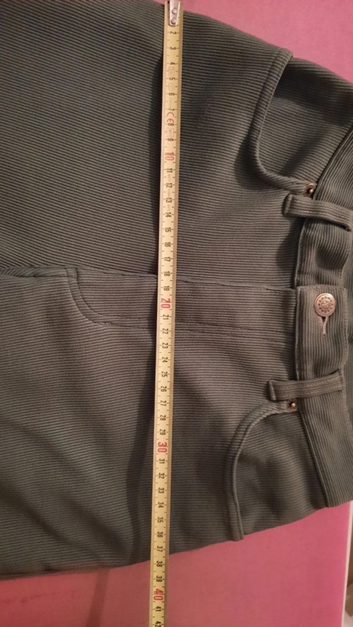 Pantalon femme T. 36 fine côtes - photo numéro 3