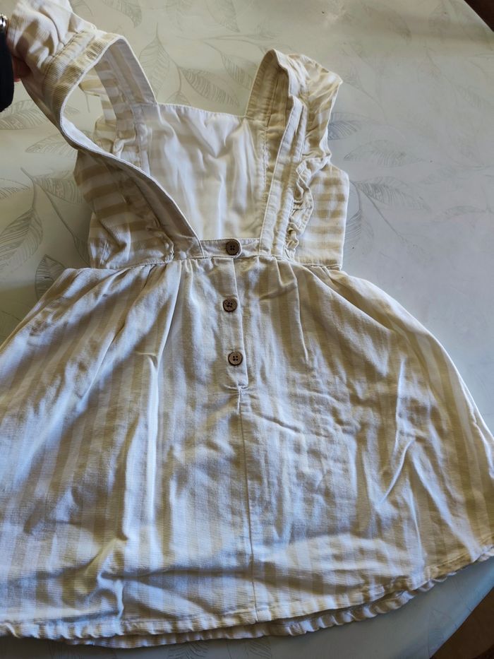 Robe cérémonie - photo numéro 2