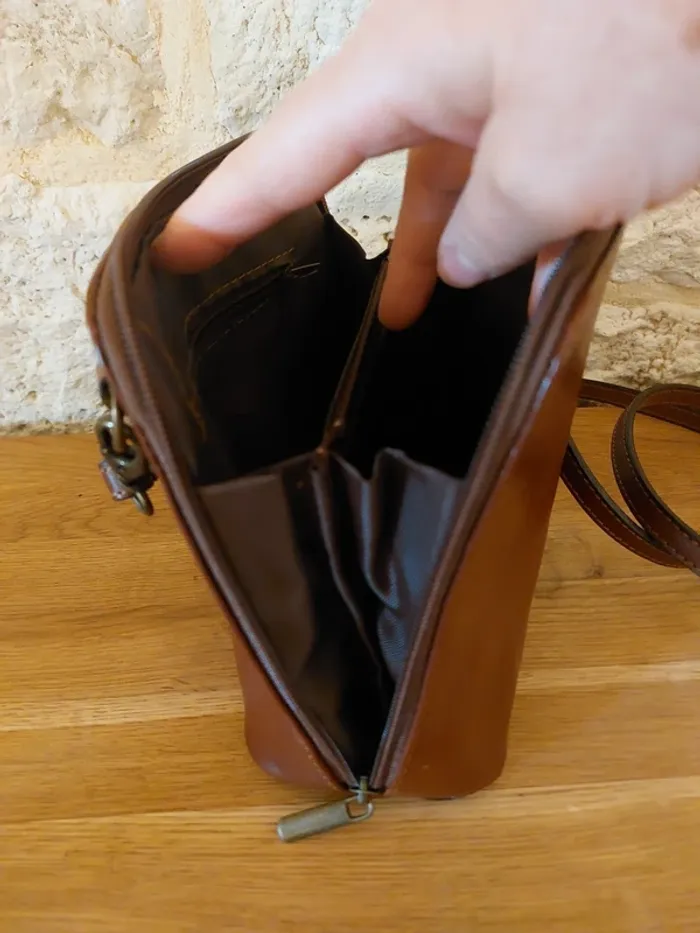 Petit sac bandoullière en cuir - photo numéro 3