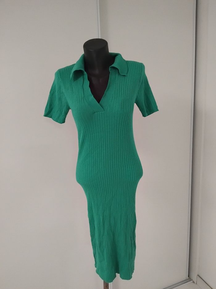 Robes femme taille S comme neuf prix  5 euros  la robes - photo numéro 5