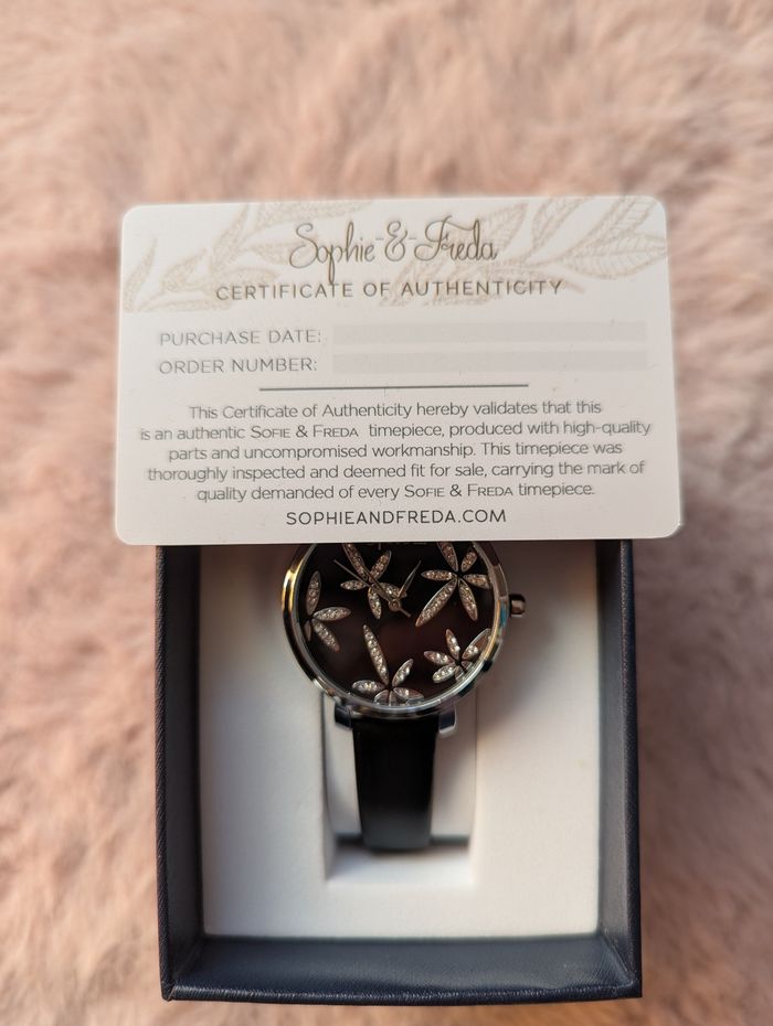 Montre Sophie and Freda. - photo numéro 3