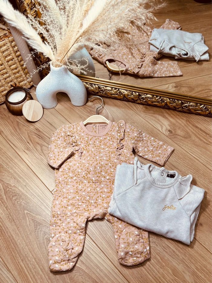 Taille 3 mois lot de 2 pyjamas épais fille Kiabi rose * jolie fleurs * 🎀