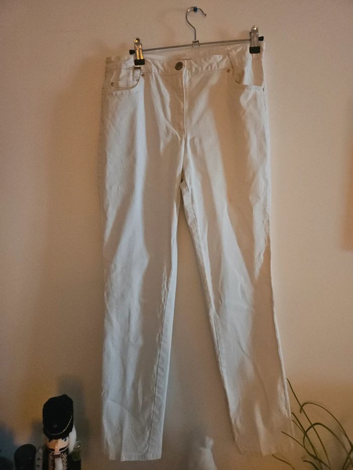 Jean / Pantalon Anne Weyburn, blanc cassé, taille non indiquée (voir mesures)