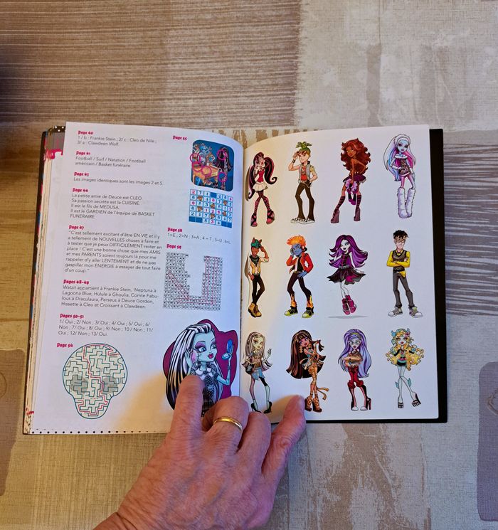 Monster High - Livre activités et jeux - photo numéro 7