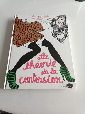 La théorie de la contorsion.