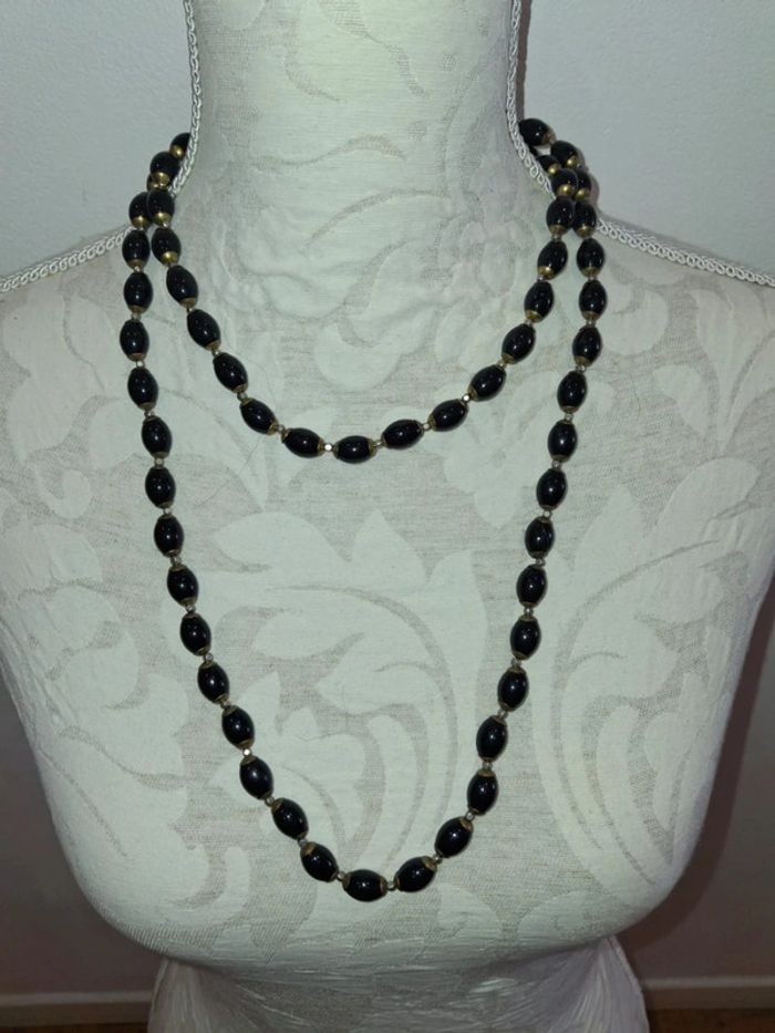 Collier perles noires vintage